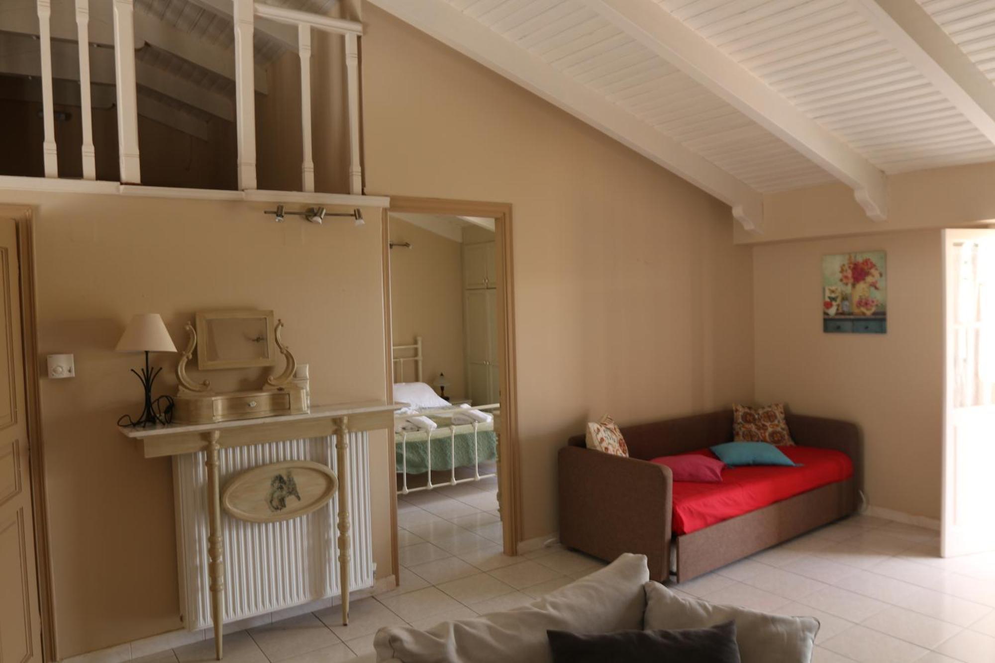 Vanessa Studios Poros  ภายนอก รูปภาพ